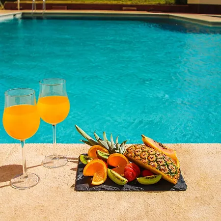 Apartment In Portimao Near 3 Castelos Beach Apartamento *